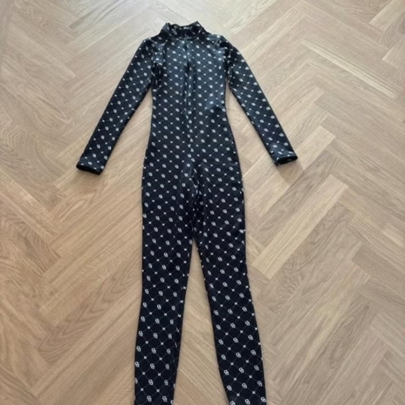 Divided Pants - Black and White Patterned Jumpsuit